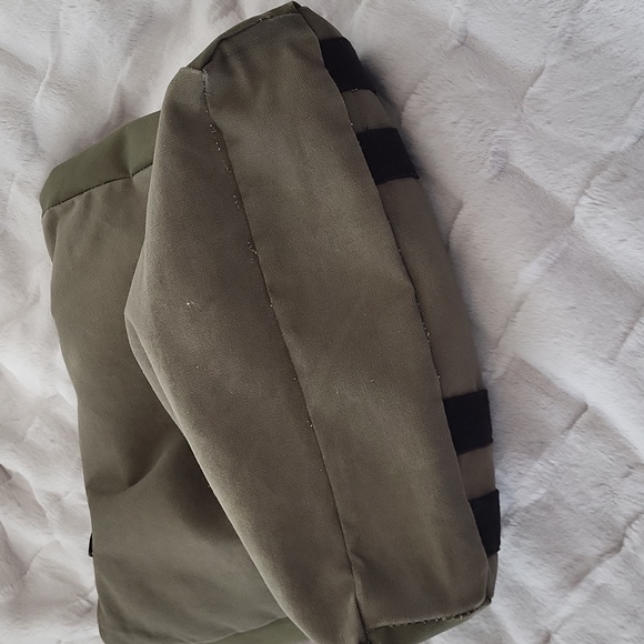 RARE🦄Mona B USA Straps & Buckles Canvas Tote-Canvas/Military Tents/Truck Tarps - Picture 6 of 14